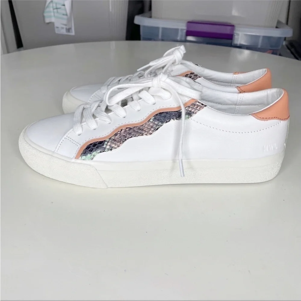 Madewell Women’s Sidewalk Low-Top Sneakers Snake Embossed Leather Size 7